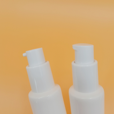 30MM Diameter PE Plastic Lotion Tube Capacity 30ml - 50ml PCR 50% Barrier Tube