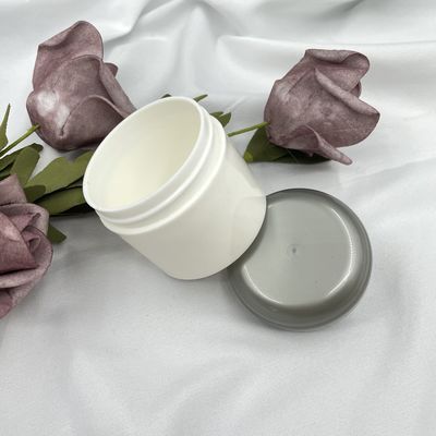 Round Plastic Cosmetic Jars Travel Set 50g Containers Hot stamping With Different Pattern