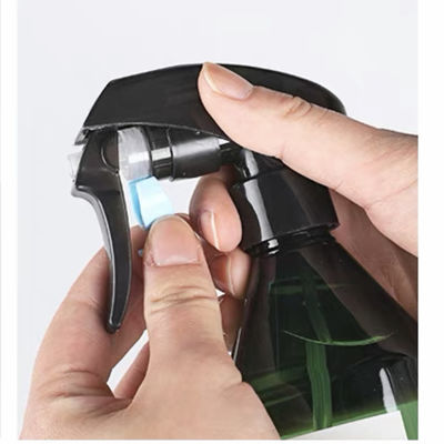 Leak Proof 24mm Trigger Sprayer Fine Mist White Latch Pulled Down Type 0.26ml