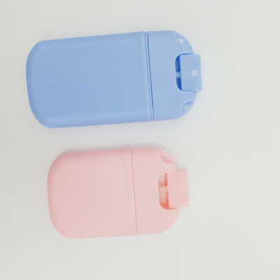 Refill Card Bottle Sprayer 20ml 30ml With Silicone Lanyard Round Shoulder Design Cap